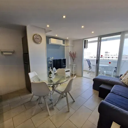 Charm - Americas Apartment